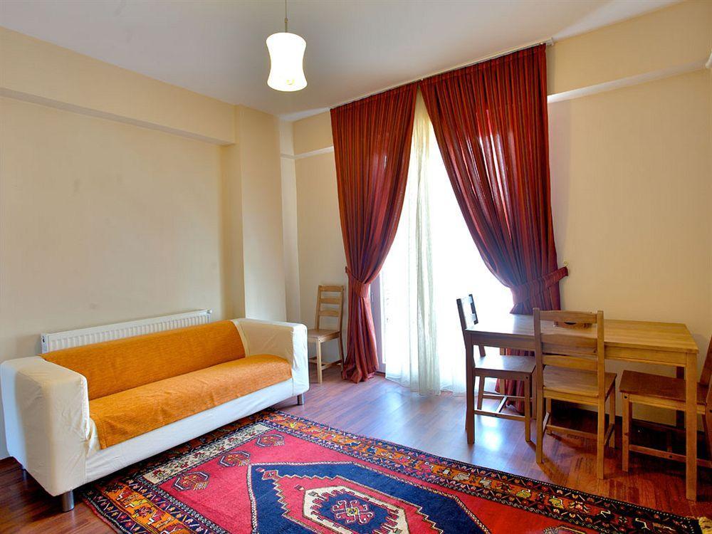 Istanbul Ataman Suites Bagian luar foto
